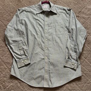Brooks Brothers Striped Cotton Button Down Shirt Men’s Size M